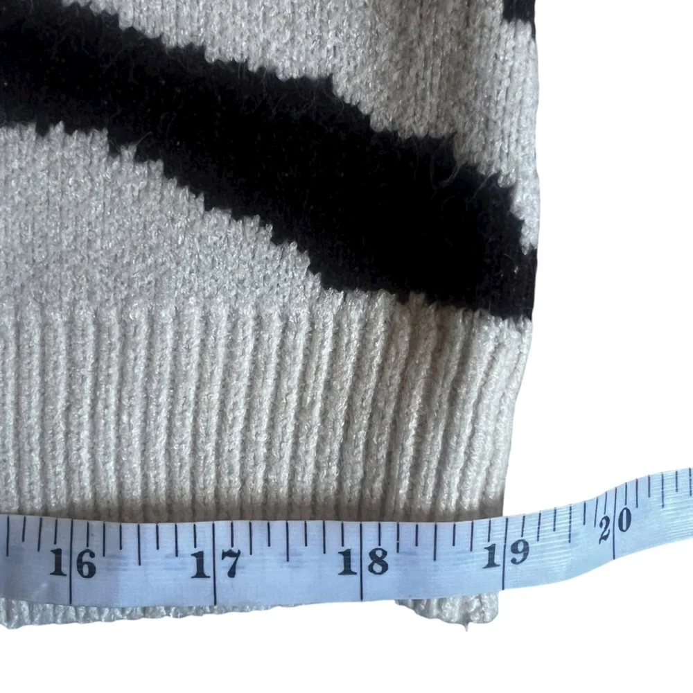 Superdown Zendaya V-Neck Sweater Cream Brown Size S - Picture 7 of 10